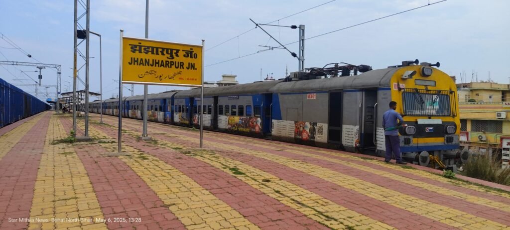 लौकहा बाजार आनंद विहार स्पेशल ट्रेन में कोचों की संख्या बढ़ी, जनरल कोच बढ़ने से यात्रियों को होगा फायदा