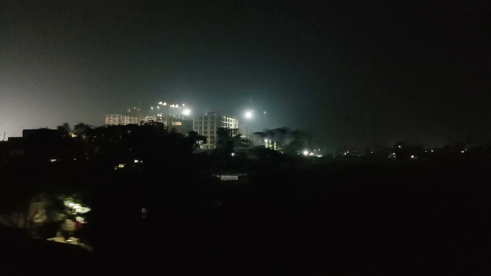 रात के अंधेरे में कही खो गया झंझारपुर का मेडिकल कॉलेज एवं अस्पताल