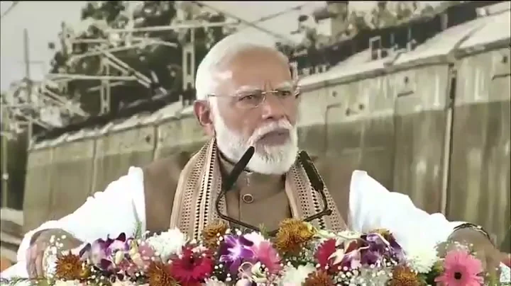 1. ​नीरव मोदी और मेहुल चोकसी बैंक घोटाला (2018): पंजाब नेशनल बैंक से करीब 13,000 करोड़ रुपये लेकर मुख्य आरोपी दे…