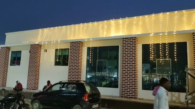 खूबसुरत सकरी रेलवे स्टेशन