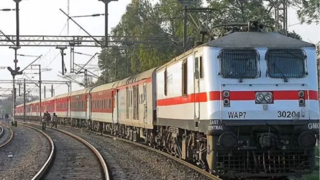 03431 भागलपुर जंक्शन - पटना जंक्शन एक्सप्रेस त्योहार स्पेशल — 1