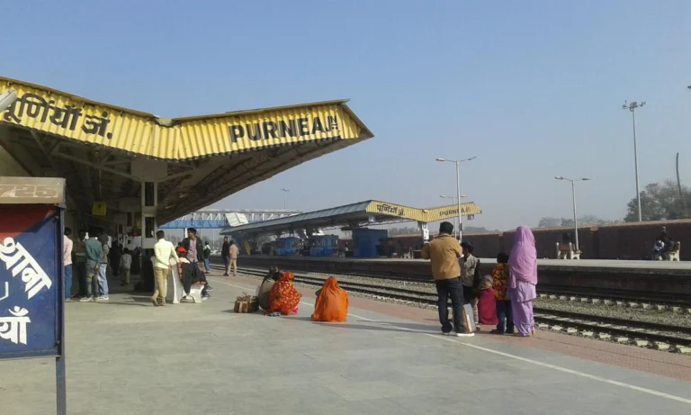 04659 पूर्णिया जंक्शन - लुधियाना जं एक्सप्रेस त्योहार स्पेशल