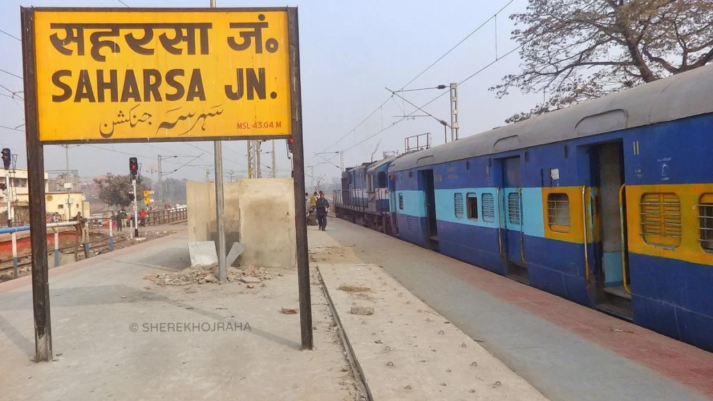 04528 सरहिंद जंक्शन - सहरसा जं एक्सप्रेस त्योहार स्पेशल — 1